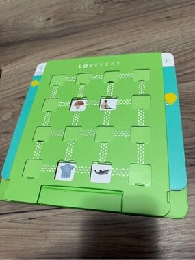 Lovevery Follow the Sound Maze from Reading Skill set 1